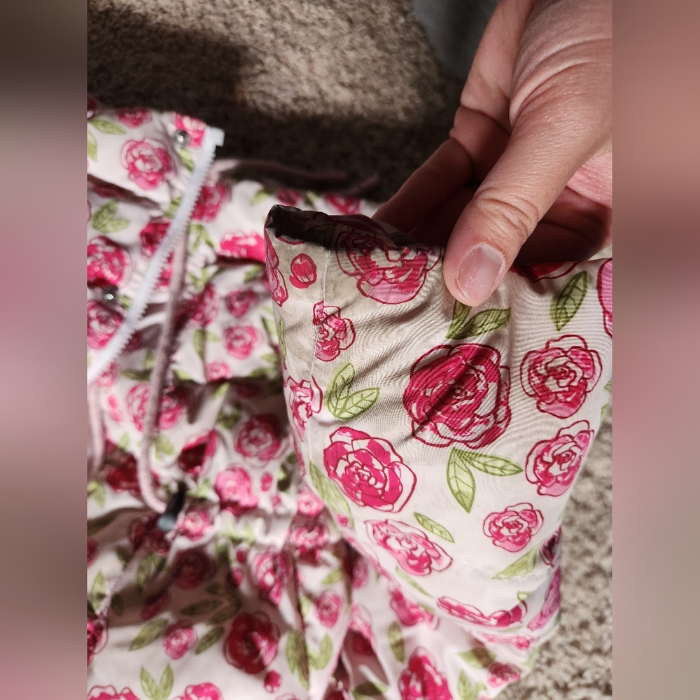 Covered In Roses Coat - Picture 6 of 6